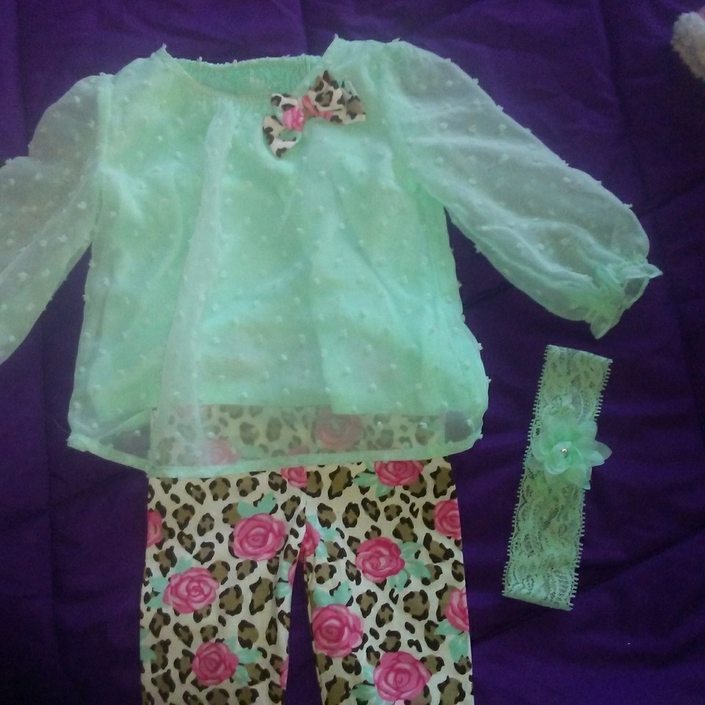 Beautiful mint green health tex new girls outfit!